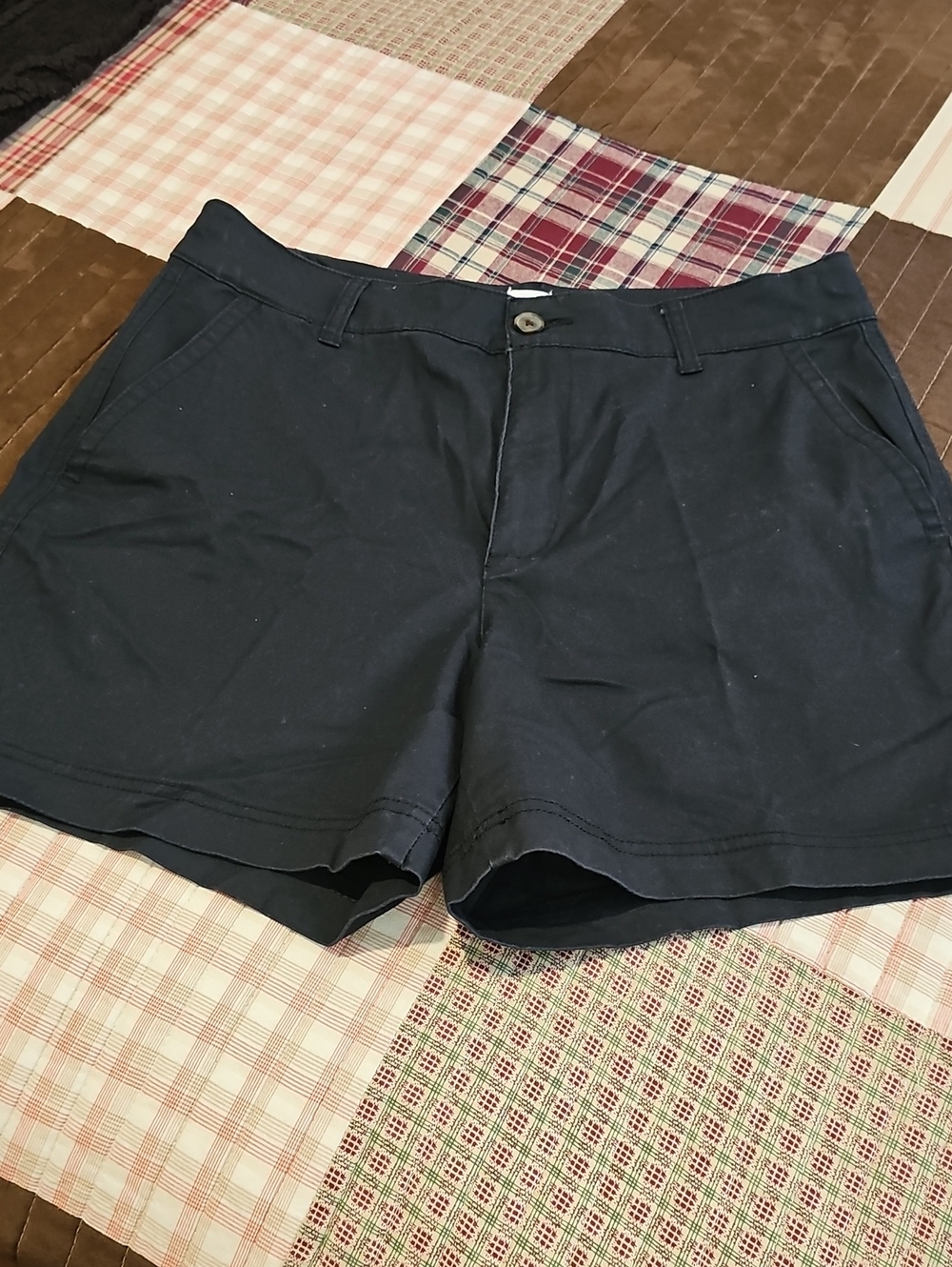 GAP Black Women's Khaki Short